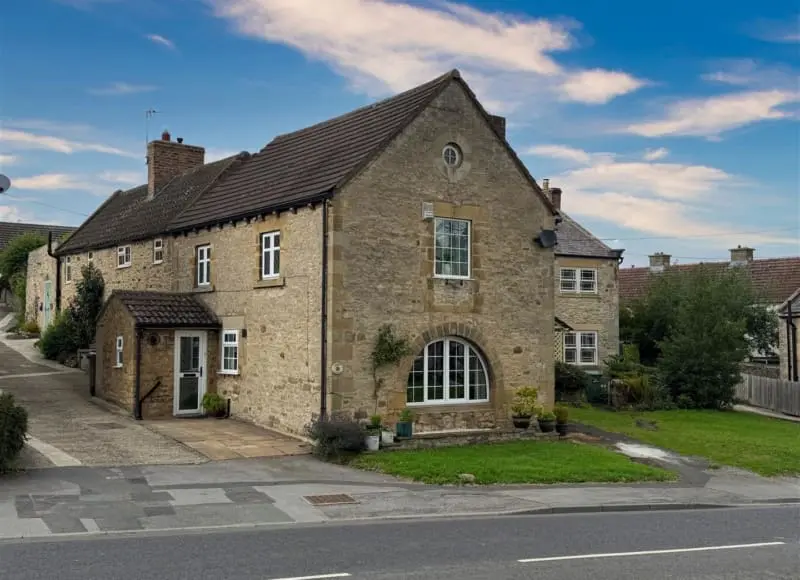 Lime Cottage, 2 The Wynd, Skeeby, Richmond, DL10 5DT