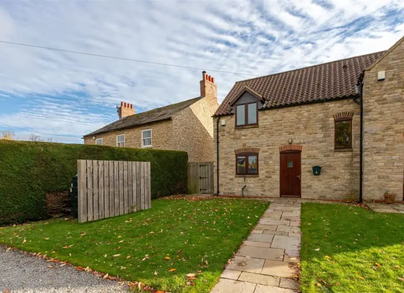 2 Greenfields, Thornton Watlass, Ripon. HG4 4AH