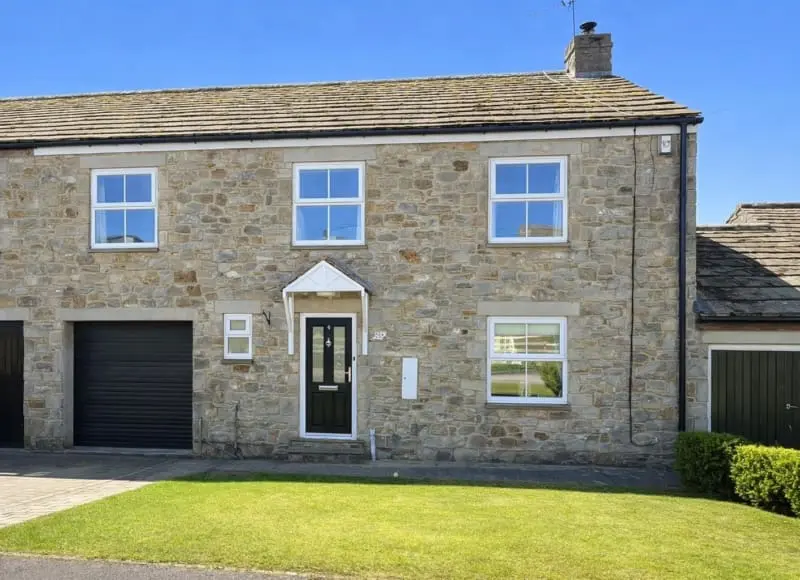 4 Middle Farm, Stainton, Barnard Castle
