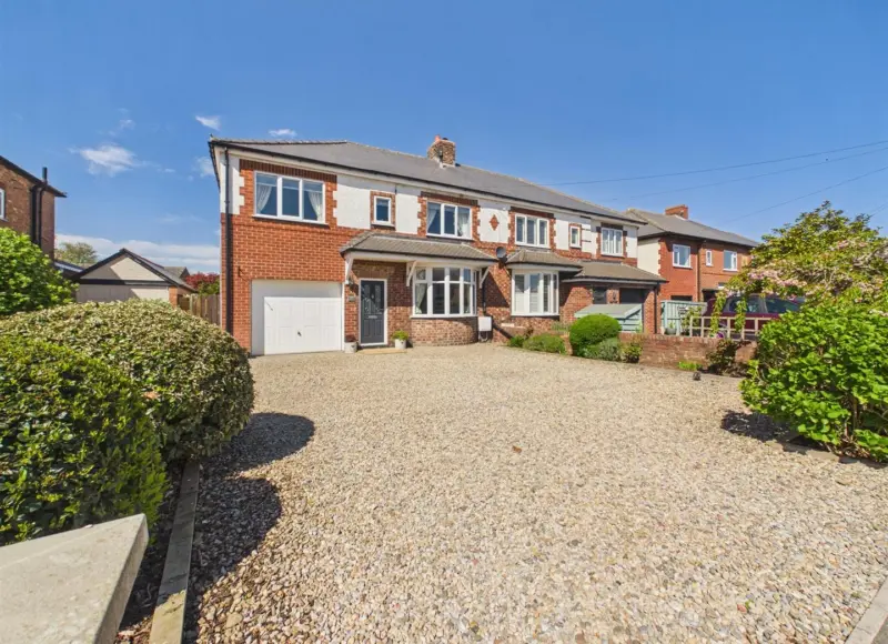 17 Station Road, Brompton On Swale, Richmond DL10 7HN