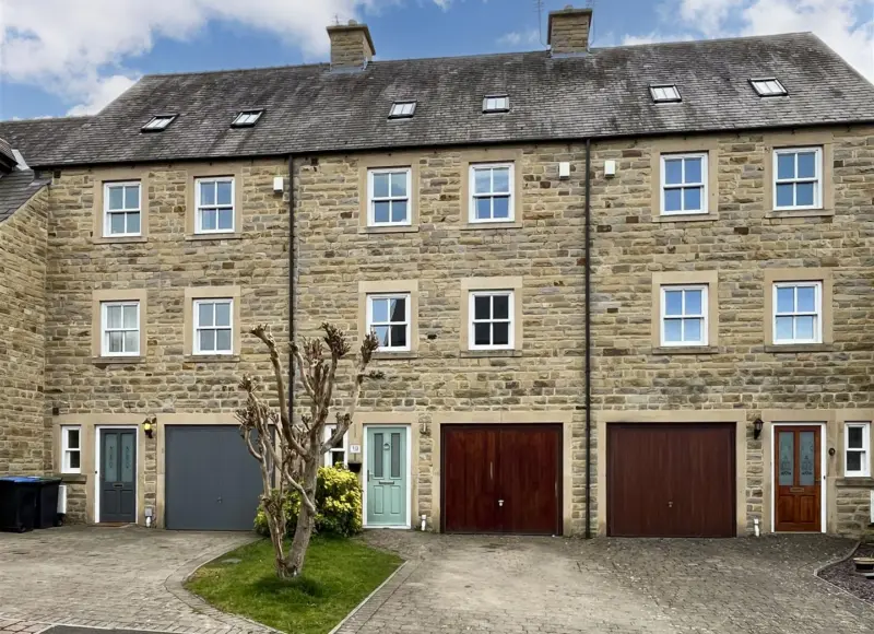 19 Thorngate Place, Barnard Castle