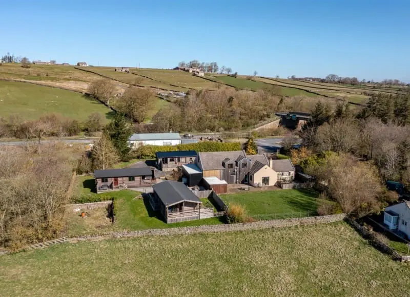 West End Bungalow, Bowes