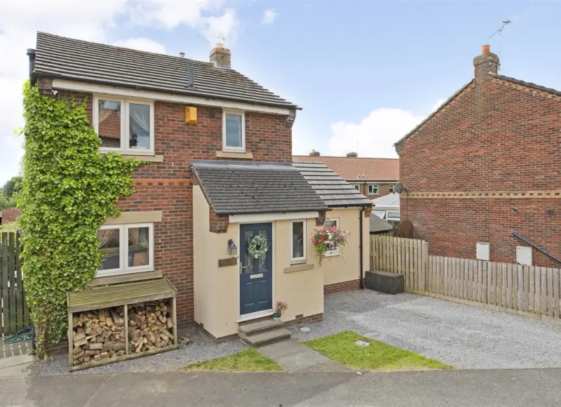 9 Dovecote Mews, Topcliffe, Thirsk