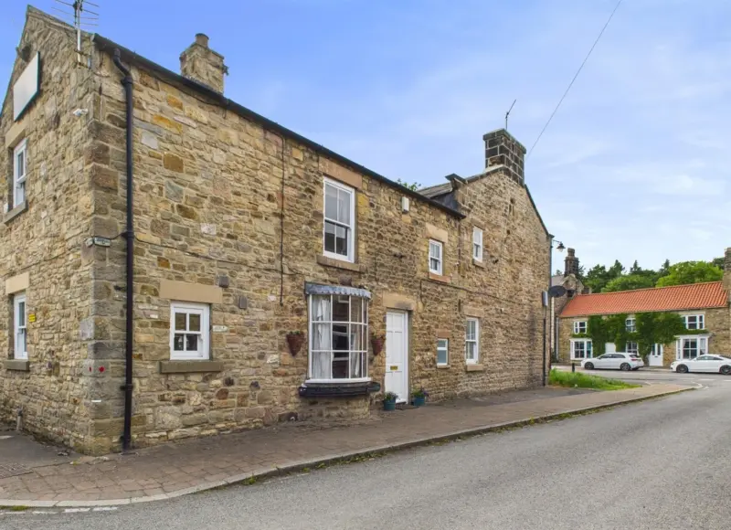 18 Office Square, Staindrop