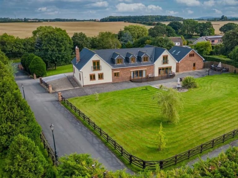 Impressive North Yorkshire equestrian property comes to market GSC Grays