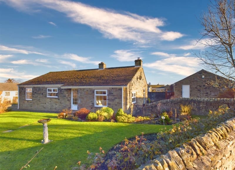 1 Chantry Garth, West Witton, Leyburn DL8 4NE