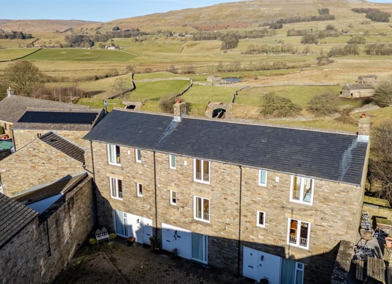 2 Stags Fell Court, Hawes, DL8 3SN