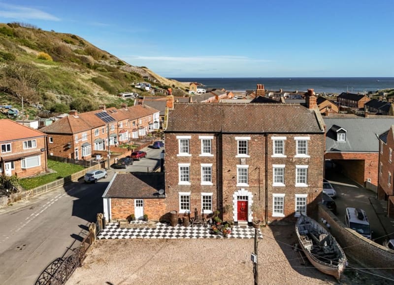 Moonfleet, The Square, Skinningrove, Saltburn-By-The-Sea
