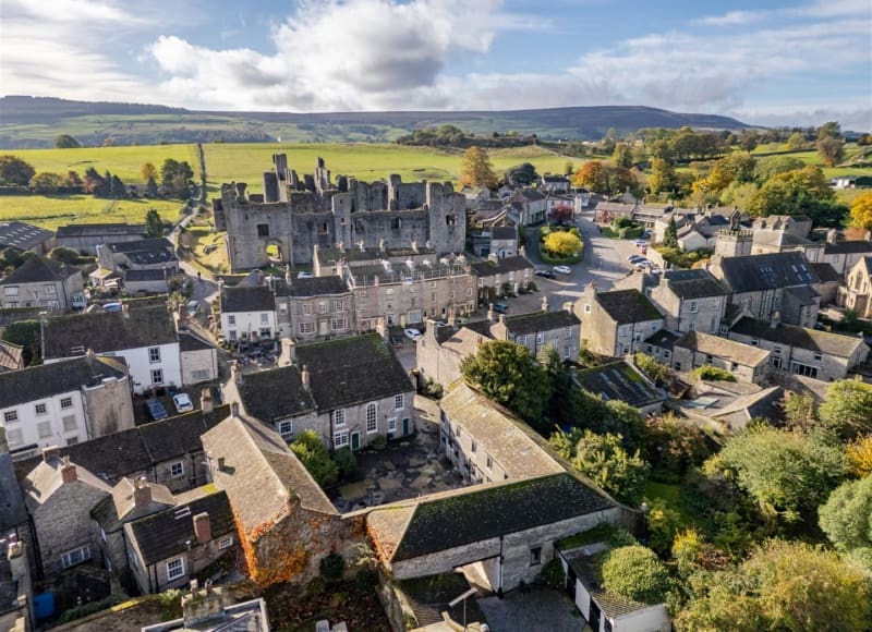 Glasgow House, West End, Middleham, DL8 4QG