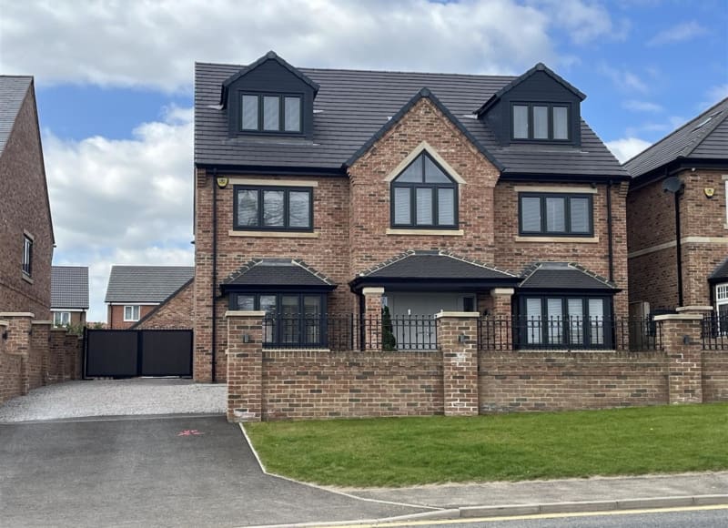 27 Beaumont Hill, Darlington